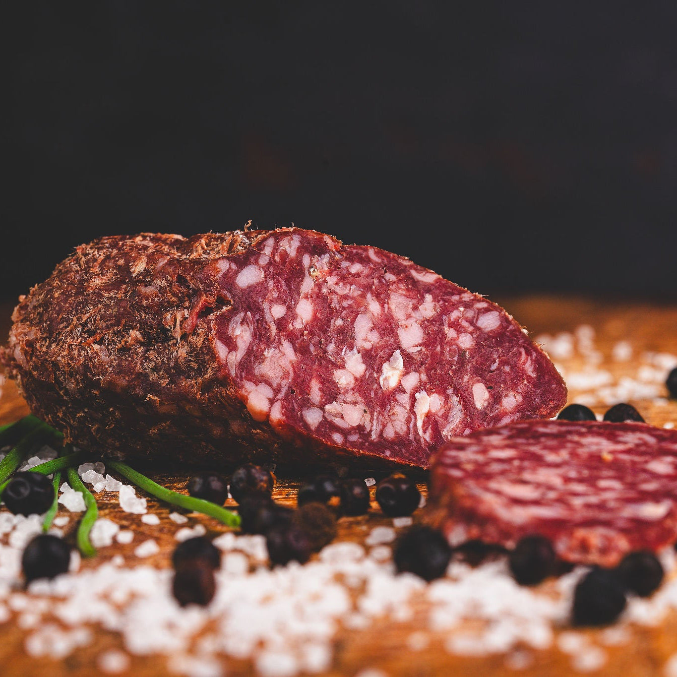 Schafsalami mit Knoblauch